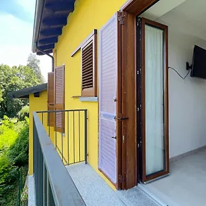  Appartamento Con Balcone Affascinante A Cadorago Italia